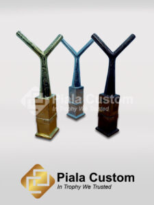 piala logam, jual piala logam, toko piala logam, piala tima, jual piala timah, harga piala timah, harga piala logam, piala logam perusahaan, plakat logam, jual plakat logam, plakat logam bandung, plakat logam, jual plakat logam, souvenir timah, souvenir timah bandung