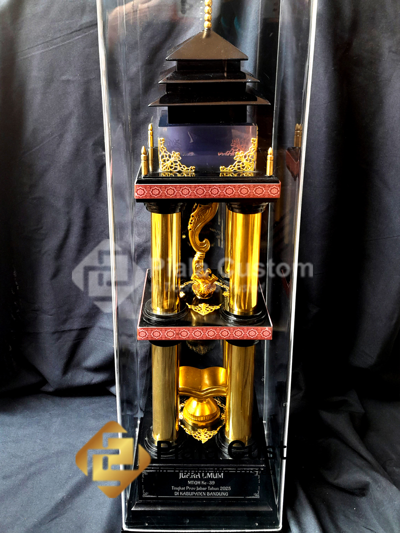 piala mtqh jabar, piala MTQ, piala MTQ custom, piala lomba MTQ, piala kejuaraan MTQ, piala Musabaqah Tilawatil Quran, piala MTQ akrilik, piala MTQ resin, piala MTQ logam, piala penghargaan MTQ, piala islami custom, piala kayu, piala kayu custom, piala kayu premium, piala kayu elegan, piala kayu ukir, piala kayu penghargaan, piala kayu kejuaraan, piala kayu perusahaan, piala kayu instansi, piala kayu eksklusif